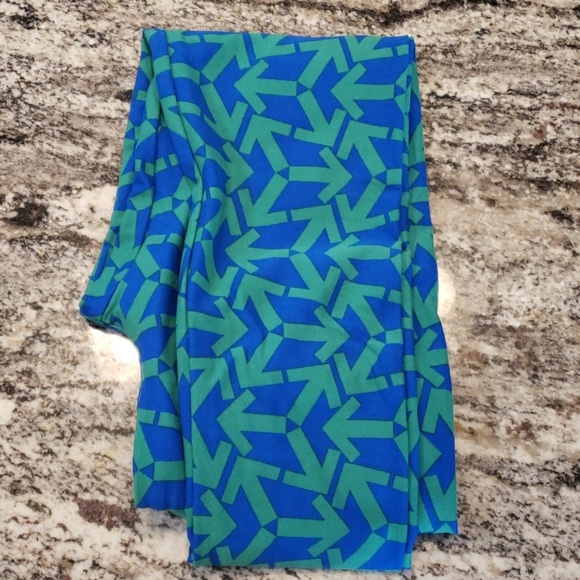 LuLaRoe Other - LuLaRue OS ARROW Leggings